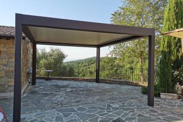 Pergola bioclimatica Maestro Corradi