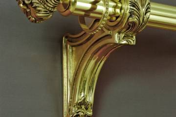 00_Bastone in legno dorato Houles